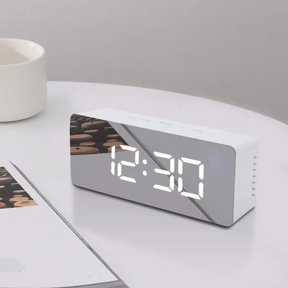 Kinnetics Digital Alarm Clock